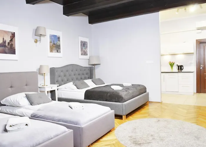 21 Florianska Street 4* Krasków