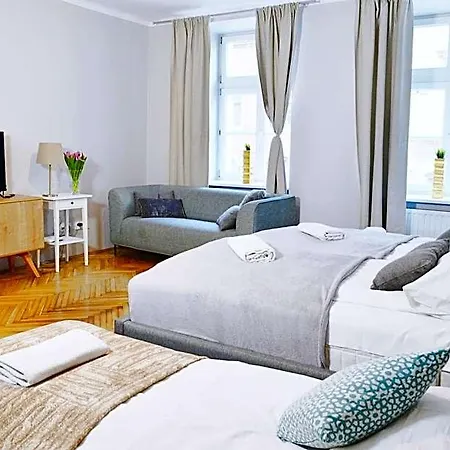 21 Florianska Street 4*