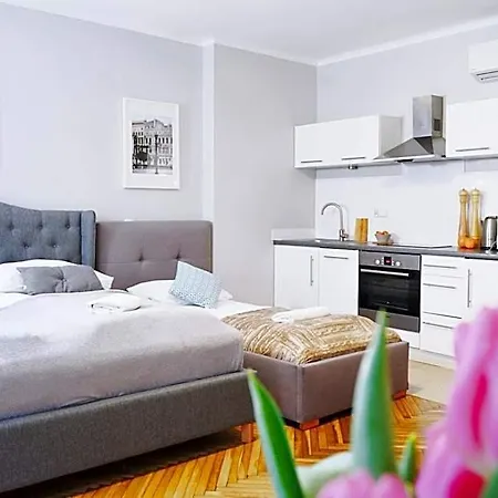 21 Florianska Street 4* Краков
