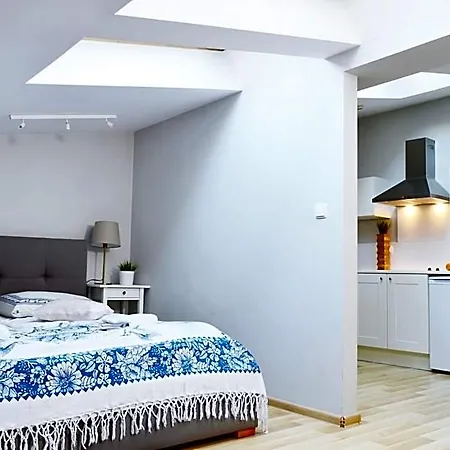 21 Florianska Street Апарт-отель 4*