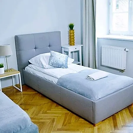 Апарт-отель 21 Florianska Street 4*