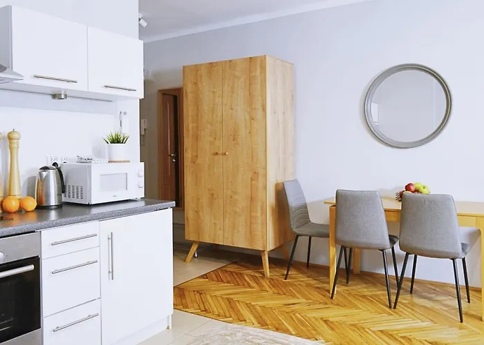 21 Floriańska Street Hotel apartamentowy