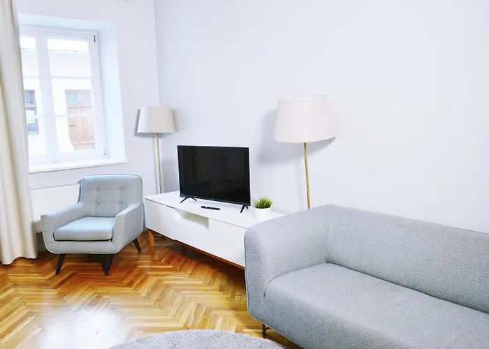 21 Floriańska Street 4* Kraków