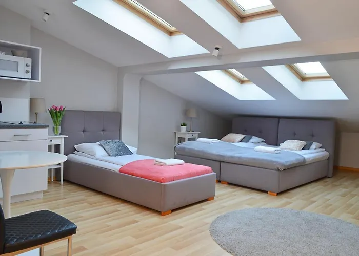 21 Floriańska Street 4*