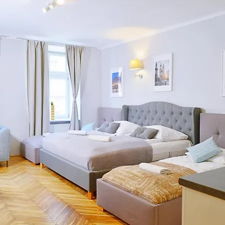 21 Florianska Street Апарт-отель Краков